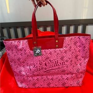 Louis Vuitton Cosmic Blossom Beach Line